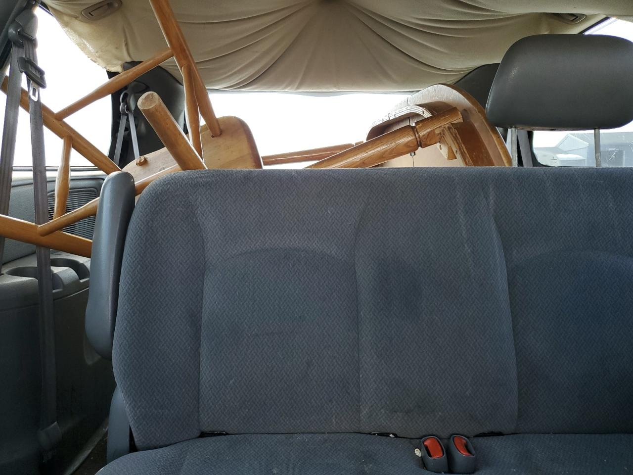 2004 Dodge Grand Caravan Se VIN: 1D4GP24R04B593290 Lot: 87129365