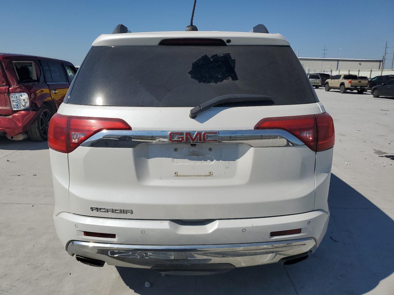 2019 GMC Acadia Denali VIN: 1GKKNPLS4KZ124002 Lot: 86892655