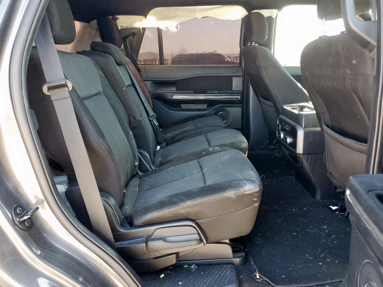 2020 Ford Expedition Xlt VIN: 1FMJU1HT2LEA55615 Lot: 82466625