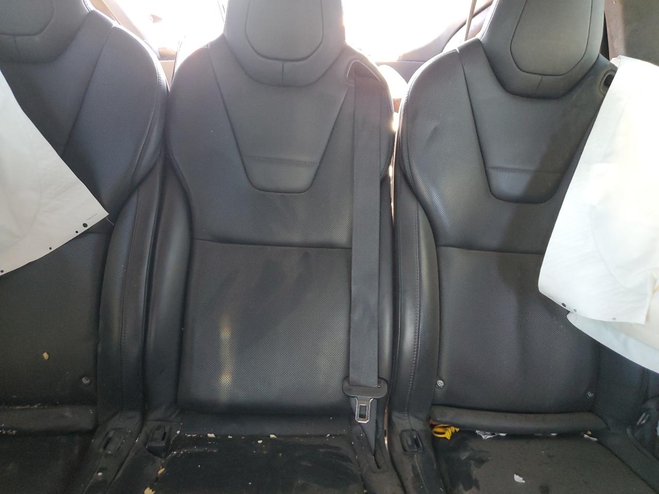 2016 Tesla Model X VIN: 5YJXCAE48GF000699 Lot: 86601935