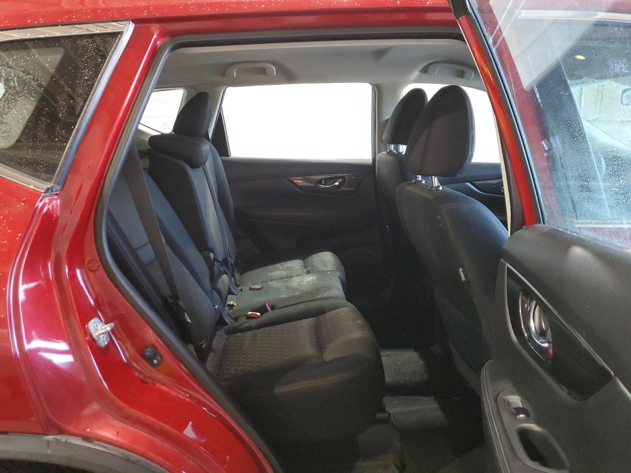 2017 Nissan Rogue S VIN: JN8AT2MV4HW276370 Lot: 86220925