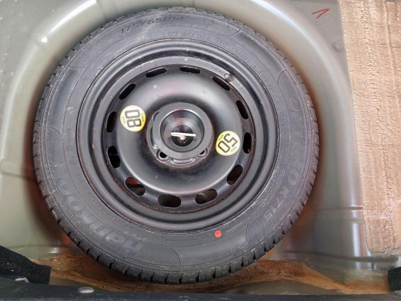 2012 FORD FIESTA 1.25 ZETEC 5DR [82]