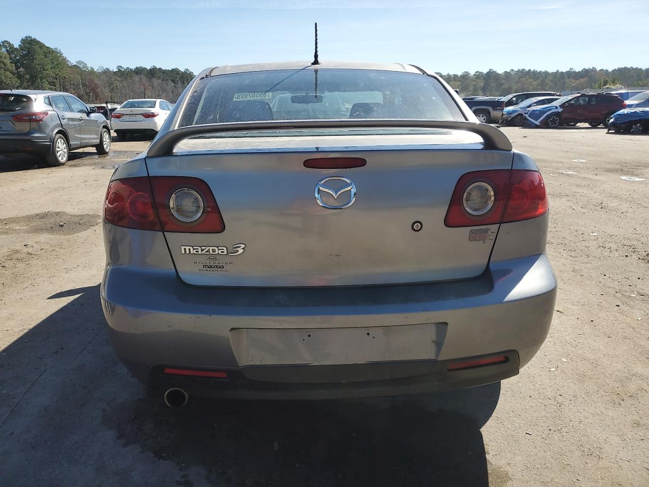 2005 Mazda 3 I VIN: JM1BK12F451235237 Lot: 89557925