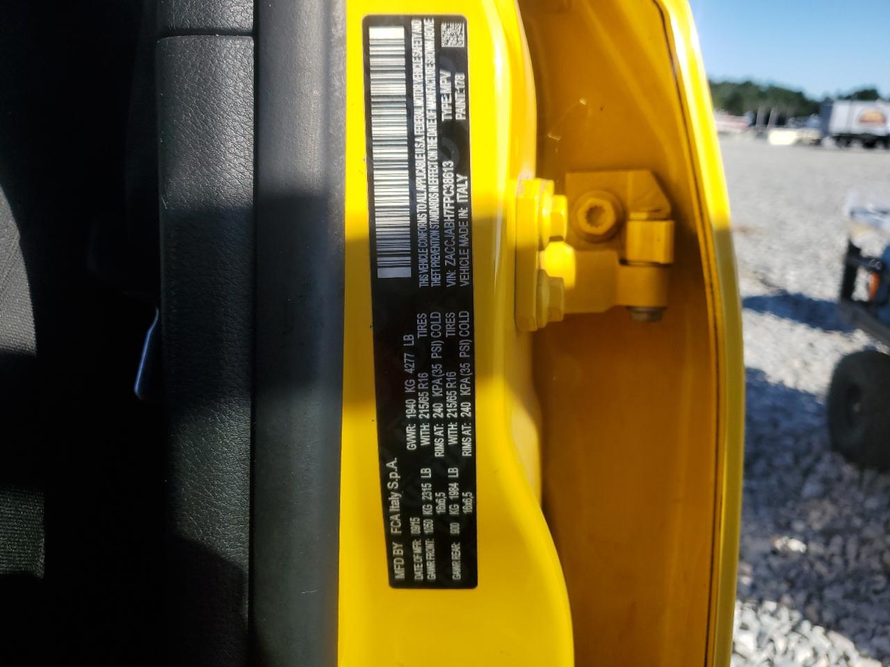 2015 Jeep Renegade Latitude VIN: ZACCJABH7FPC38613 Lot: 86519635