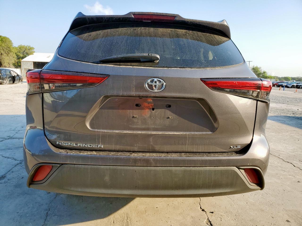 2021 Toyota Highlander Xle VIN: 5TDGZRAH5MS524180 Lot: 84710165