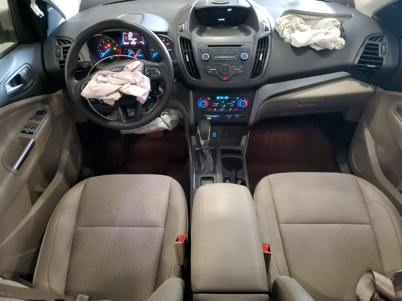 2018 Ford Escape Se VIN: 1FMCU9GD0JUA28062 Lot: 90302305