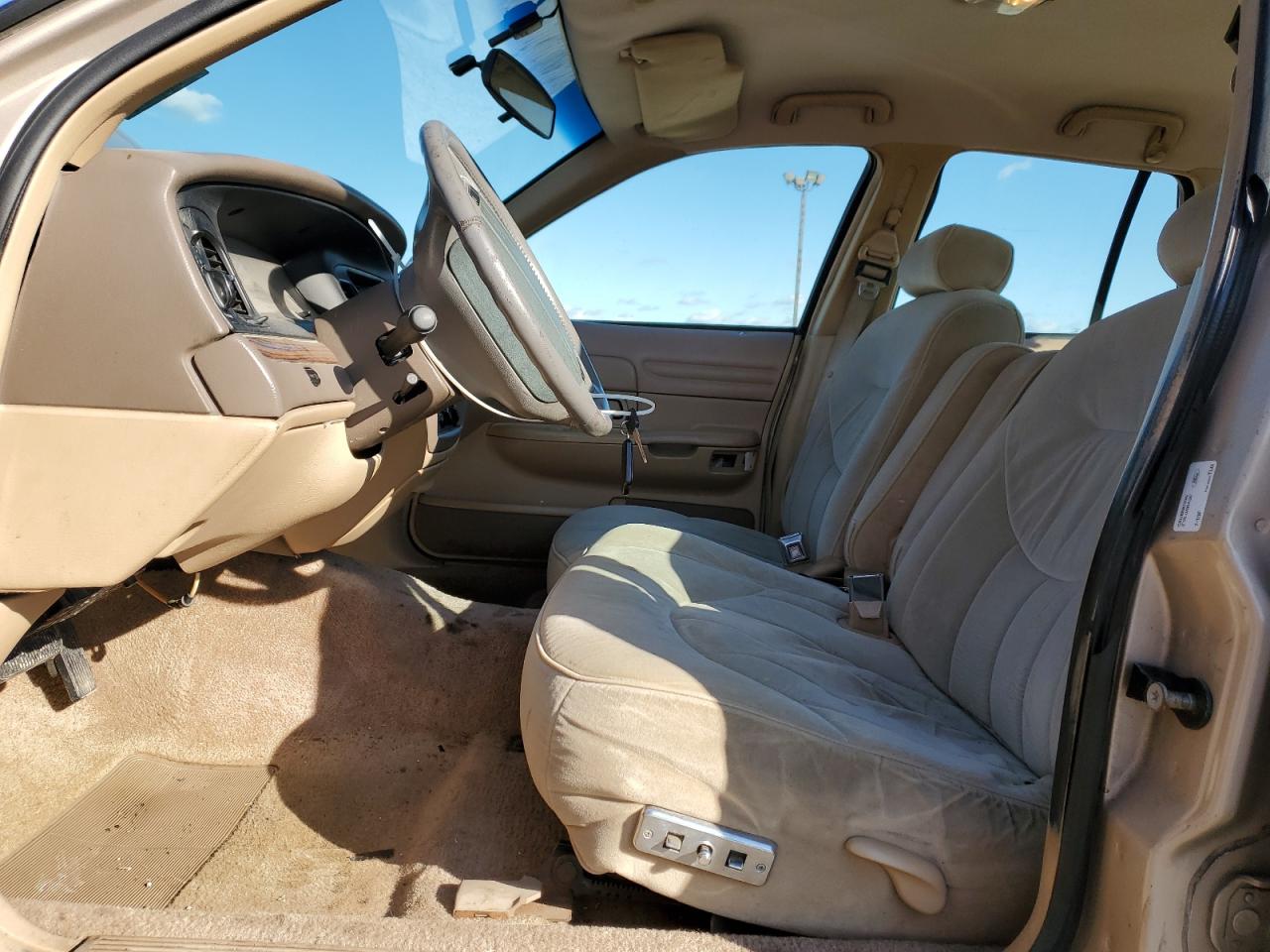 1997 Ford Crown Victoria VIN: 2FALP73W2VX148831 Lot: 90522125