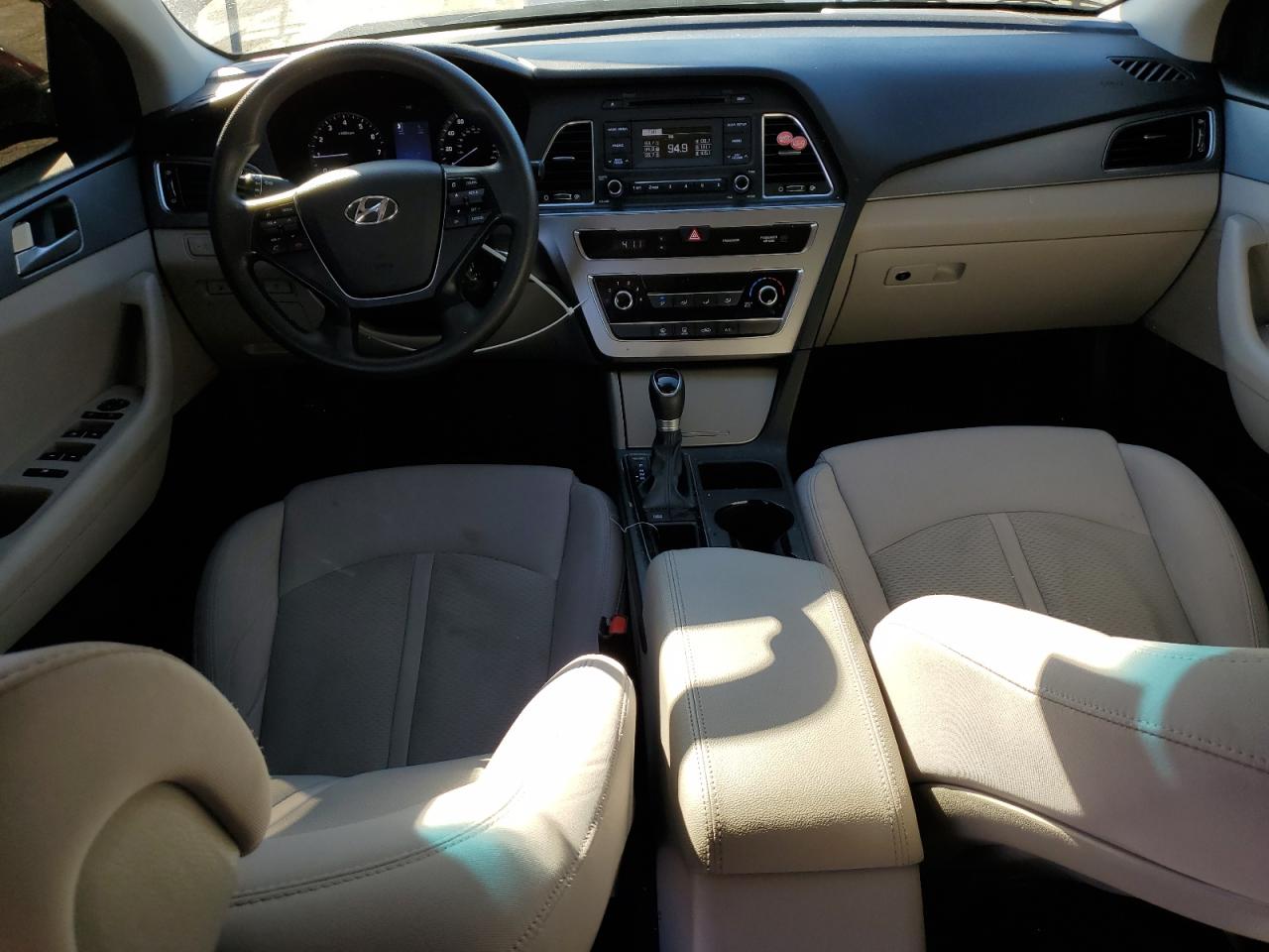 2017 Hyundai Sonata Se VIN: 5NPE24AF2HH591392 Lot: 86181185