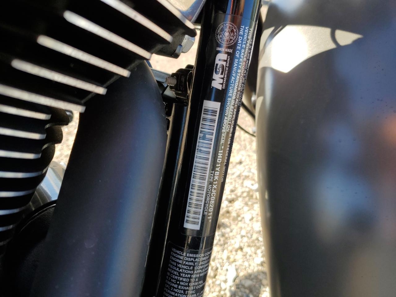 2018 Harley-Davidson Flhcs Heritage Classic 114 VIN: 1HD1YBK1XJC082011 Lot: 84904325