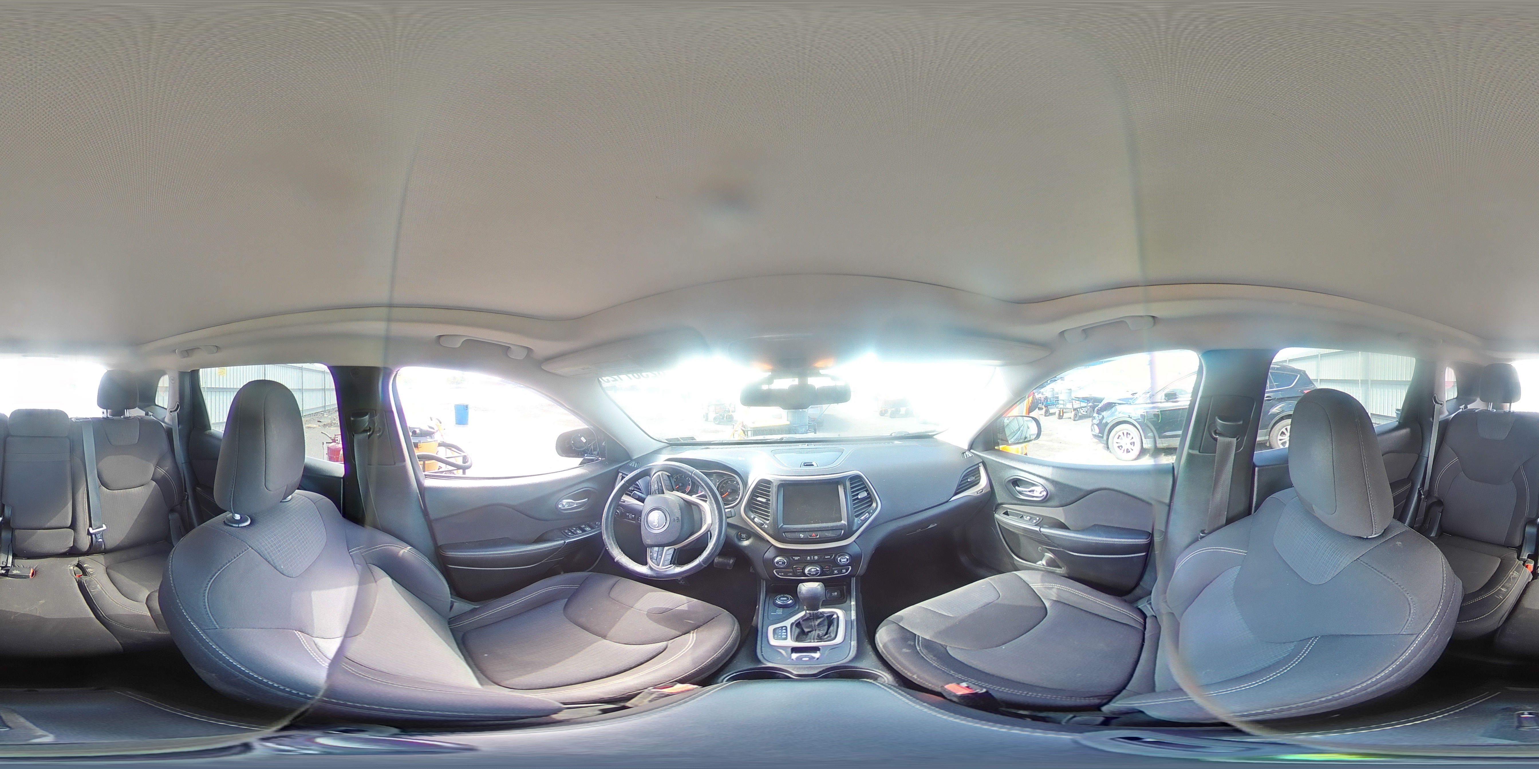 2015 Jeep Cherokee Latitude VIN: 1C4PJMCS9FW551890 Lot: 82387125