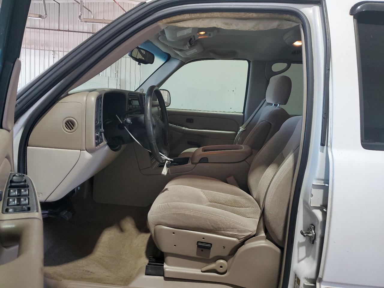 2005 Chevrolet Tahoe K1500 VIN: 1GNEK13Z95J196304 Lot: 84600765