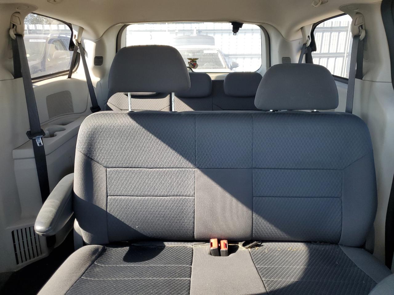 2010 Dodge Grand Caravan Se VIN: 2D4RN4DE3AR130371 Lot: 85340825