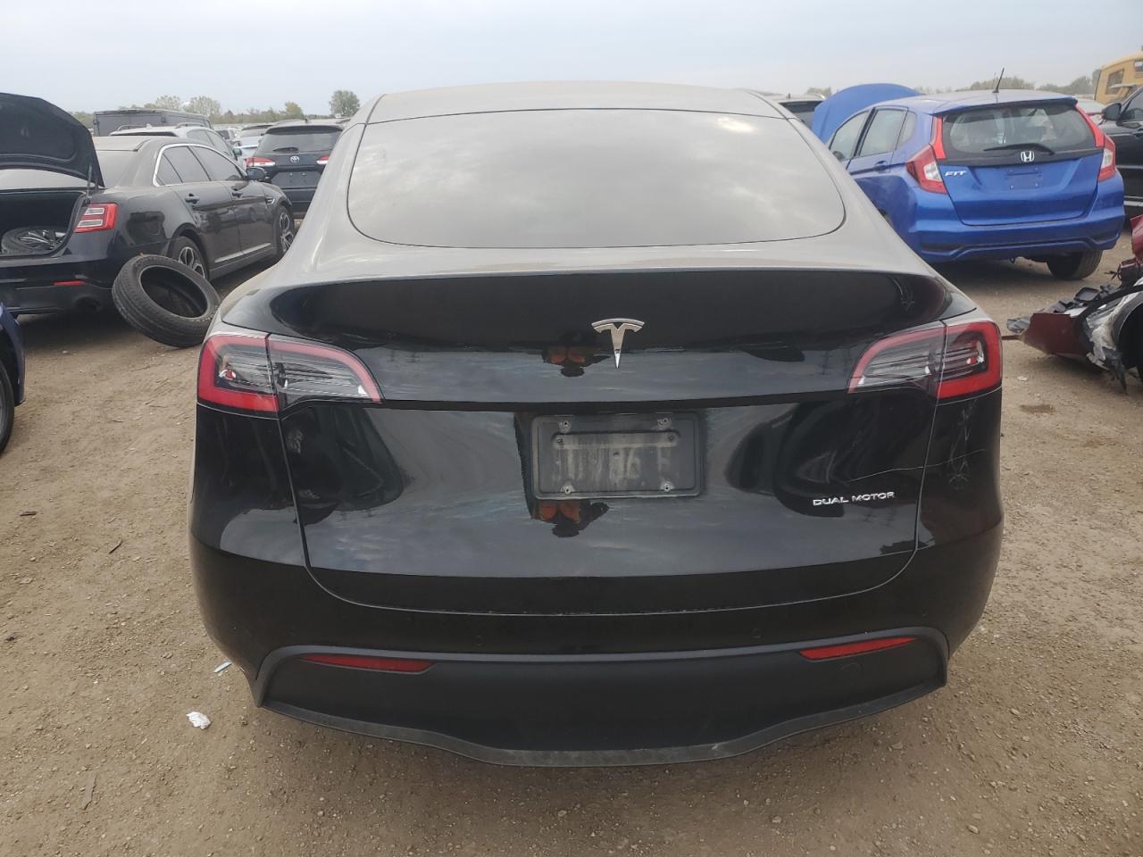 2021 Tesla Model Y VIN: 5YJYGDEE7MF105412 Lot: 82512465