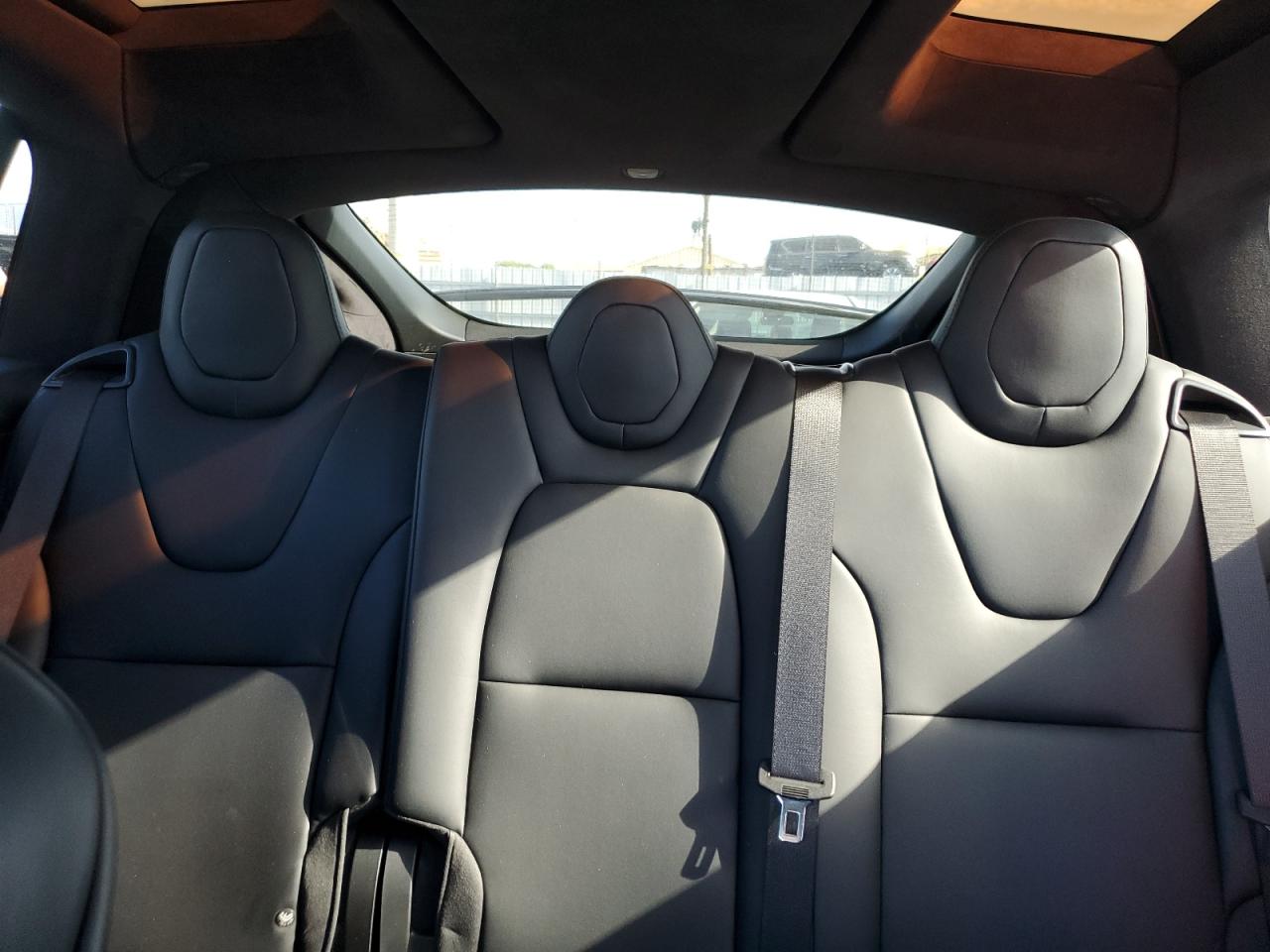 2018 Tesla Model X VIN: 5YJXCDE29JF092218 Lot: 86470835