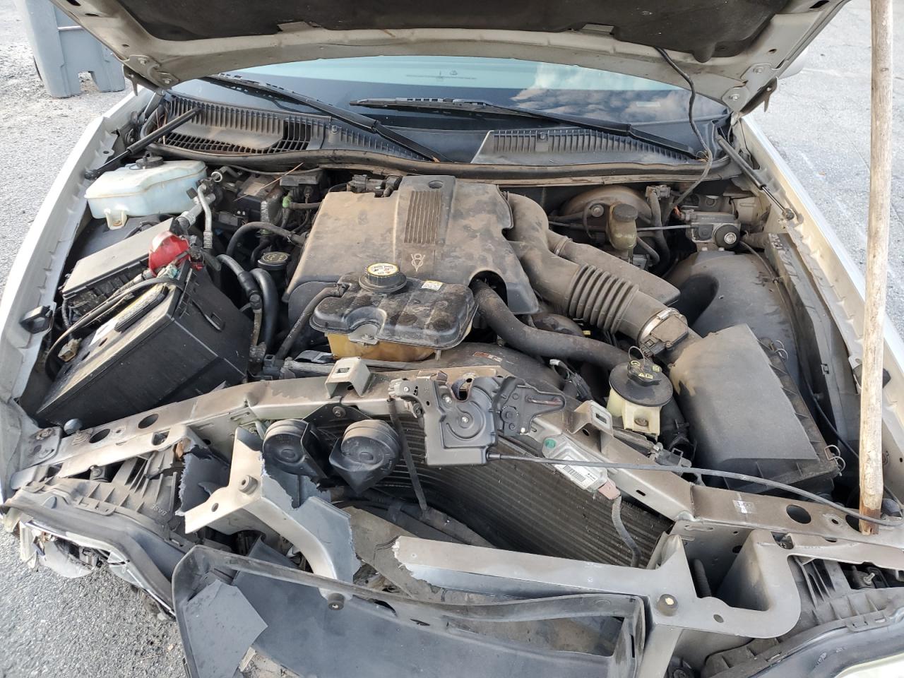 2003 Lincoln Town Car Executive VIN: 1LNHM81W93Y667014 Lot: 84549395