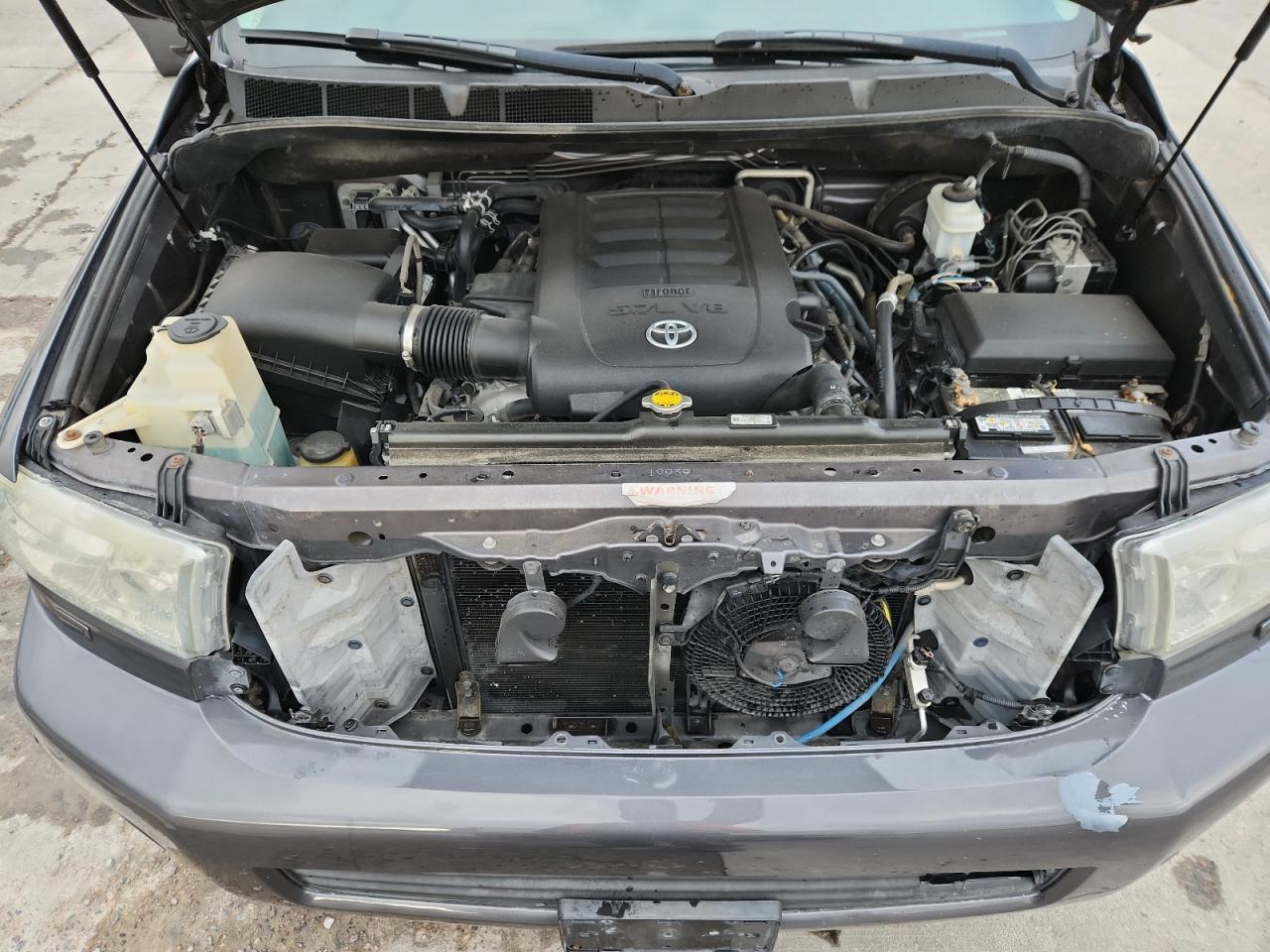 2014 Toyota Sequoia Platinum VIN: 5TDDY5G10ES099395 Lot: 90130985