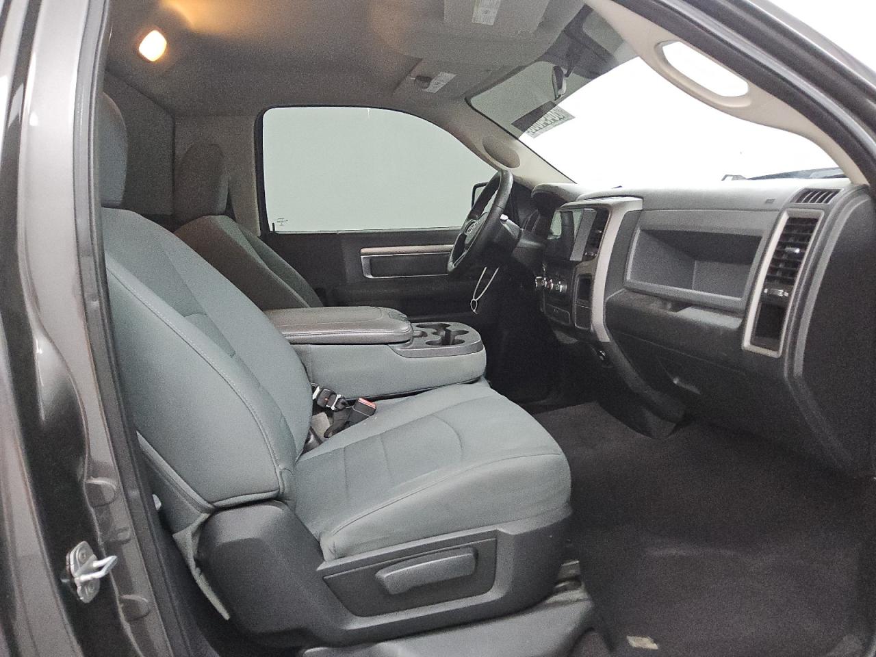 2014 Ram 1500 St VIN: 3C6JR6AG2EG184201 Lot: 86494085