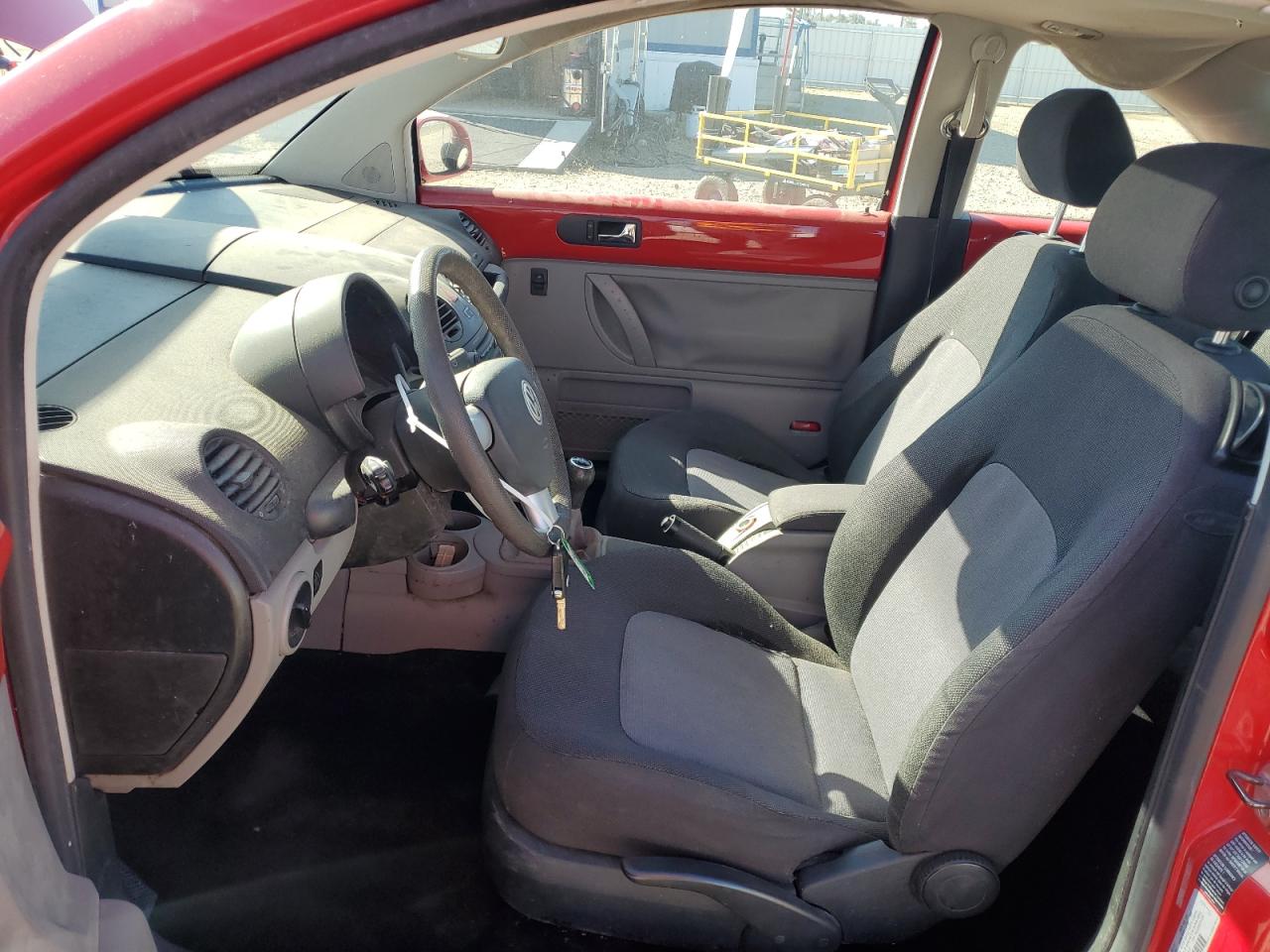 2005 Volkswagen New Beetle Gls VIN: 3VWCK31C85M414727 Lot: 85729905