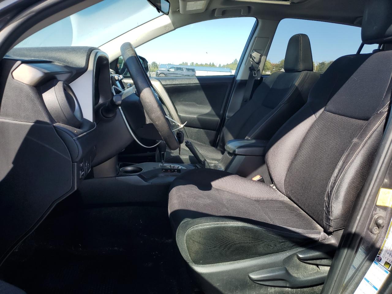 2015 Toyota Rav4 Xle VIN: 2T3RFREV7FW389710 Lot: 85823325