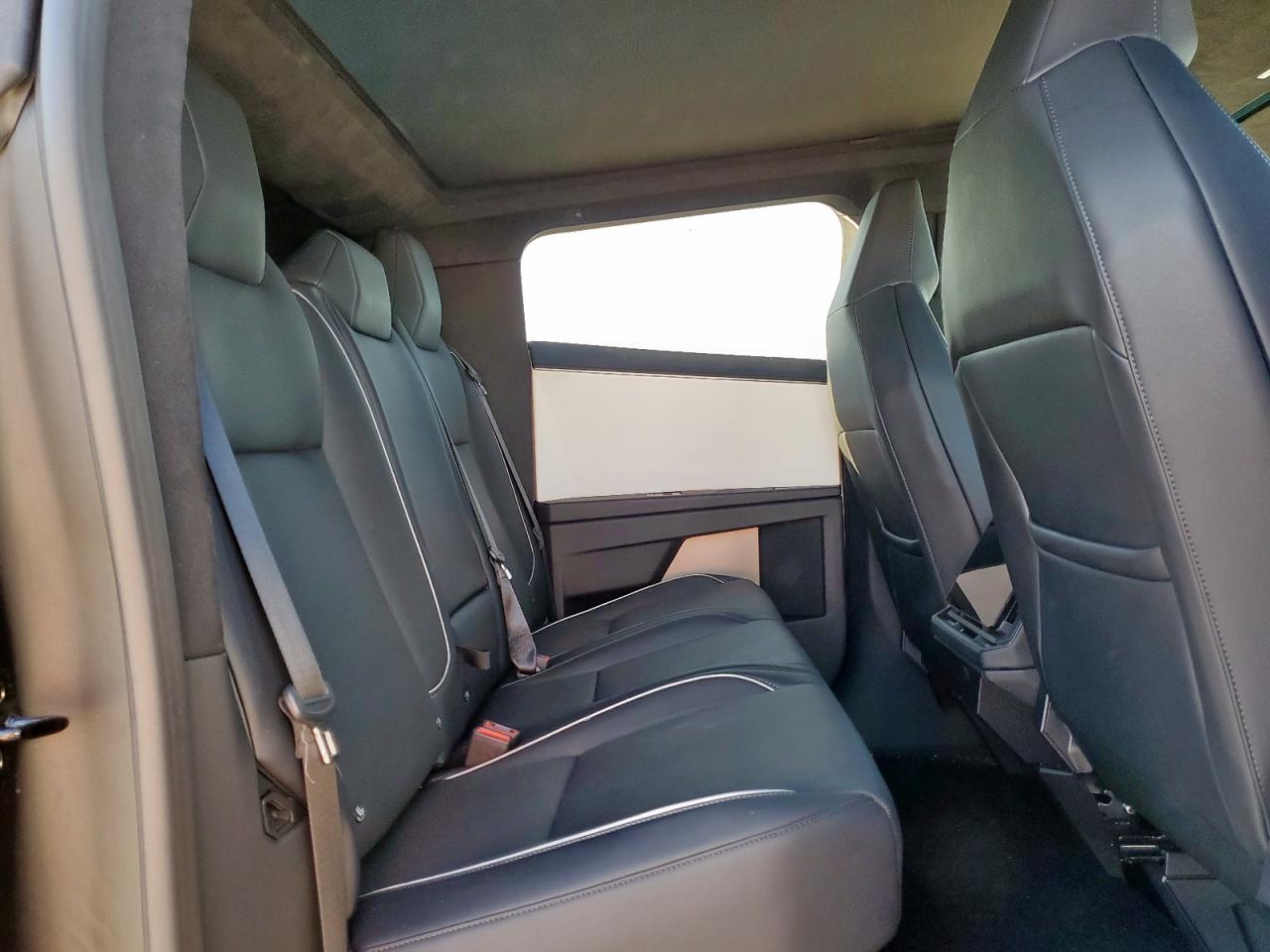 2024 Tesla Cybertruck VIN: 7G2CEHEE3RA019801 Lot: 86296275