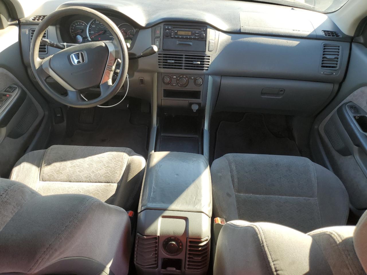 2005 Honda Pilot Lx VIN: 2HKYF18155H567075 Lot: 89555435