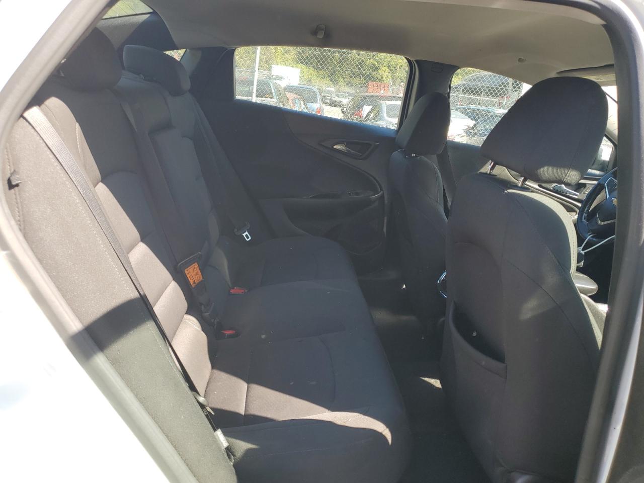 2018 Chevrolet Malibu Lt VIN: 1G1ZD5ST4JF136302 Lot: 85784575