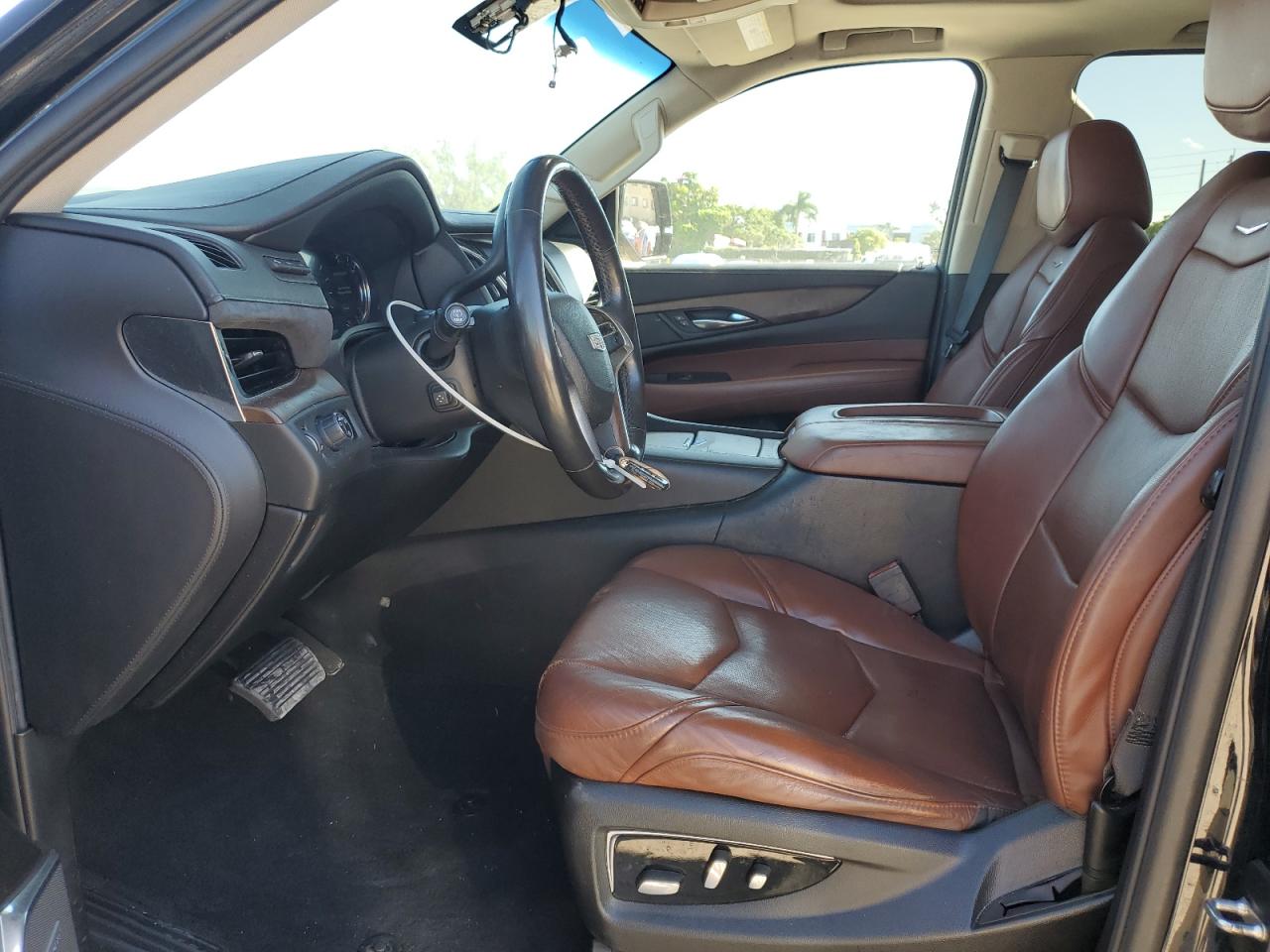 2018 Cadillac Escalade Esv Premium Luxury VIN: 1GYS3JKJ5JR286009 Lot: 87469355