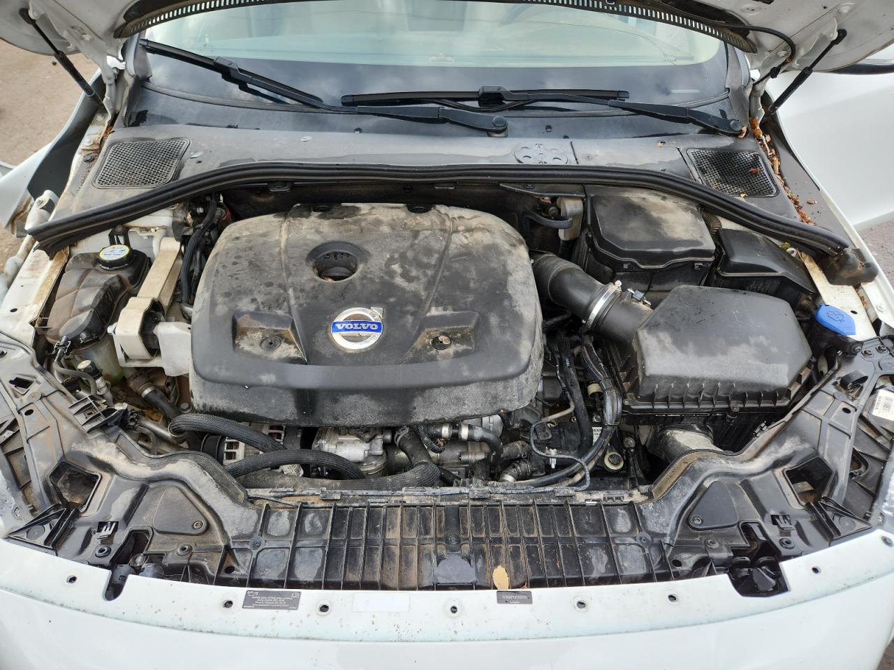 2015 Volvo S60 Premier VIN: YV140MFB3F1315759 Lot: 85564525