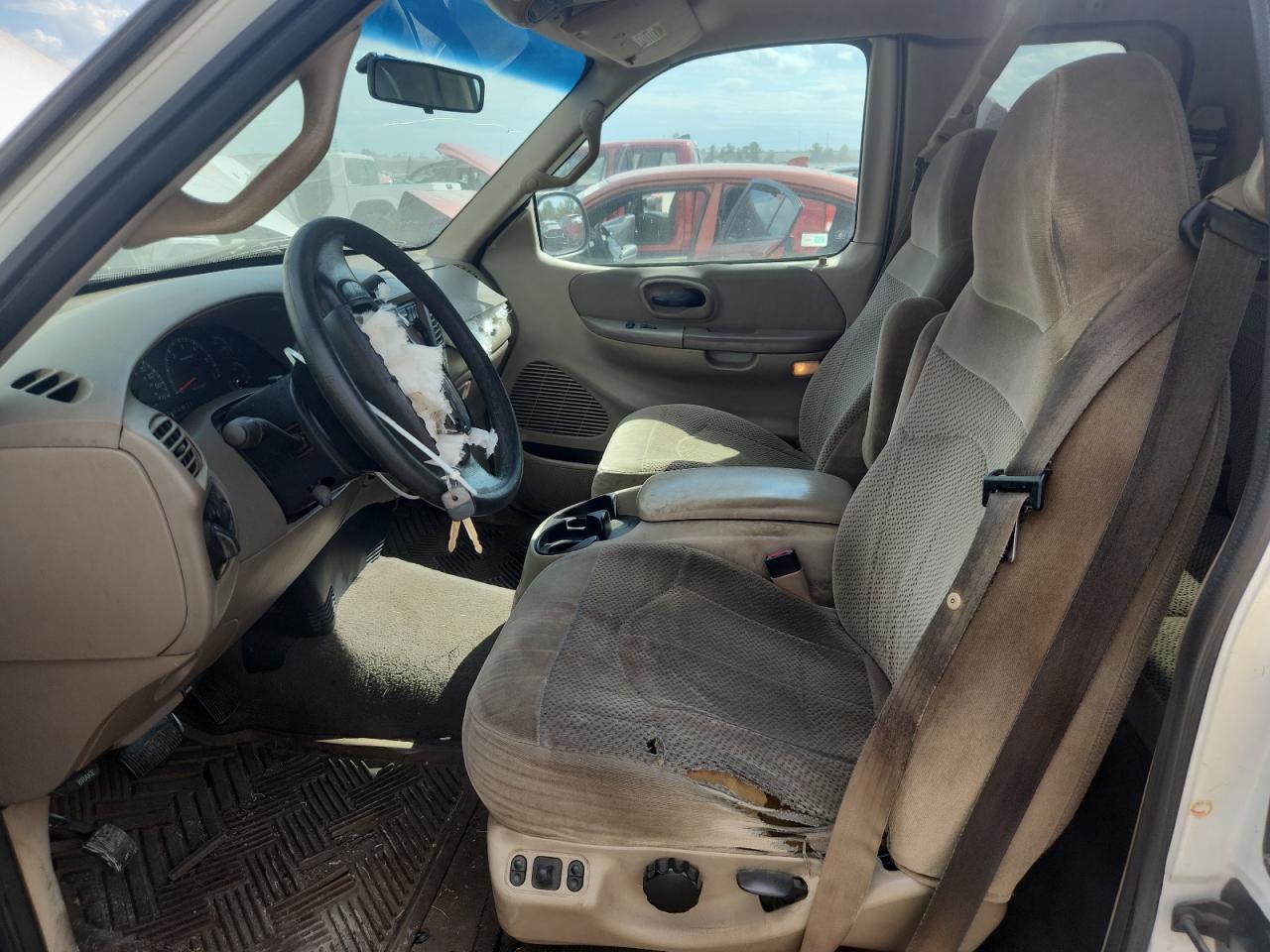 2000 Ford F150 VIN: 1FTRX17W1YNC23892 Lot: 86887745