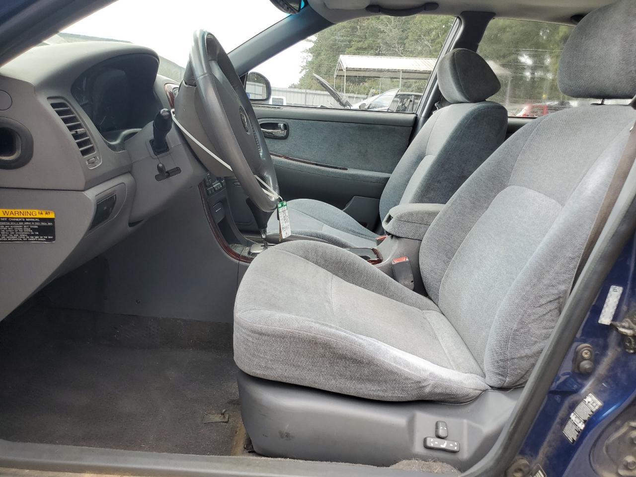 2004 Kia Optima Lx VIN: KNAGD126845305648 Lot: 84982295