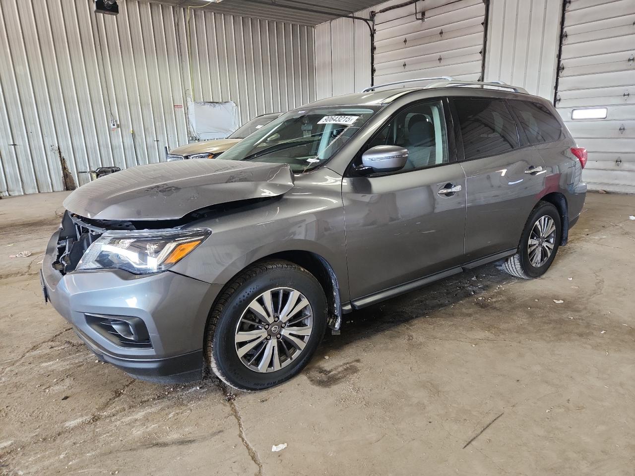 2020 Nissan Pathfinder S