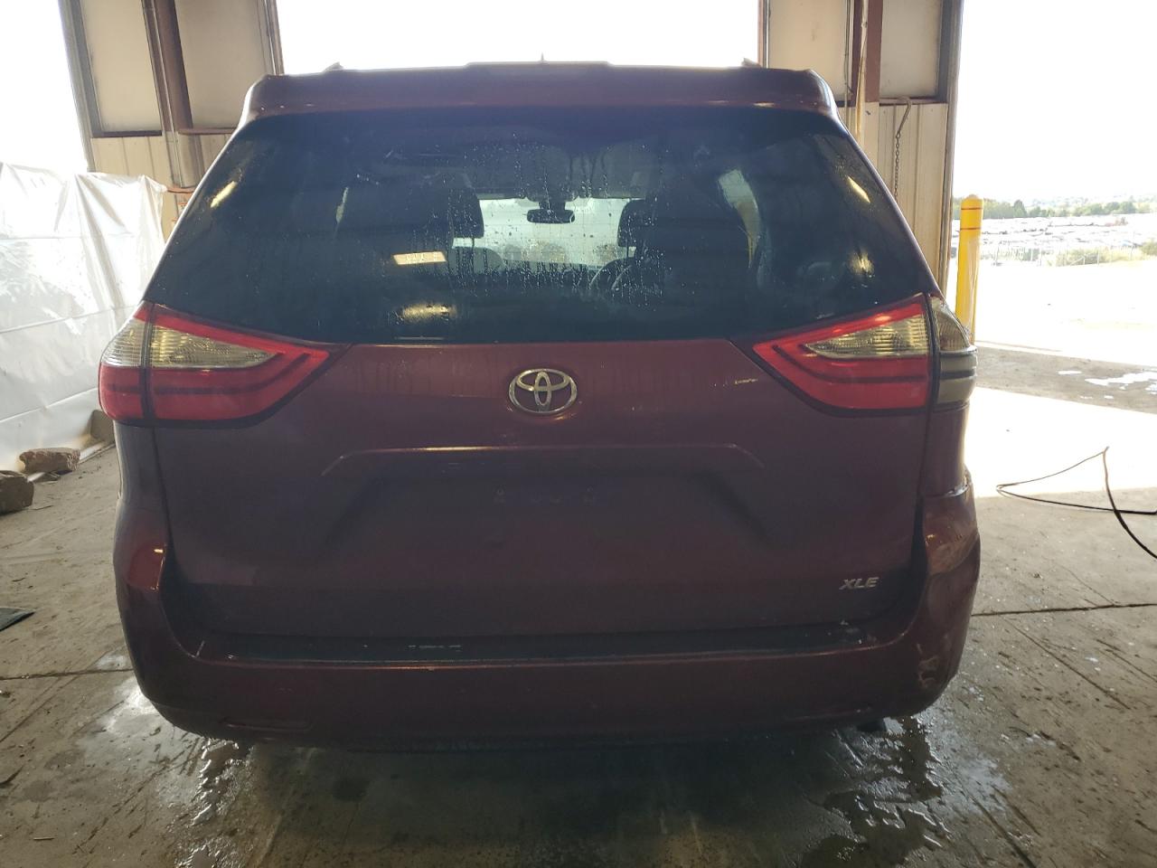 2019 Toyota Sienna Xle VIN: 5TDYZ3DC3KS017647 Lot: 84889185