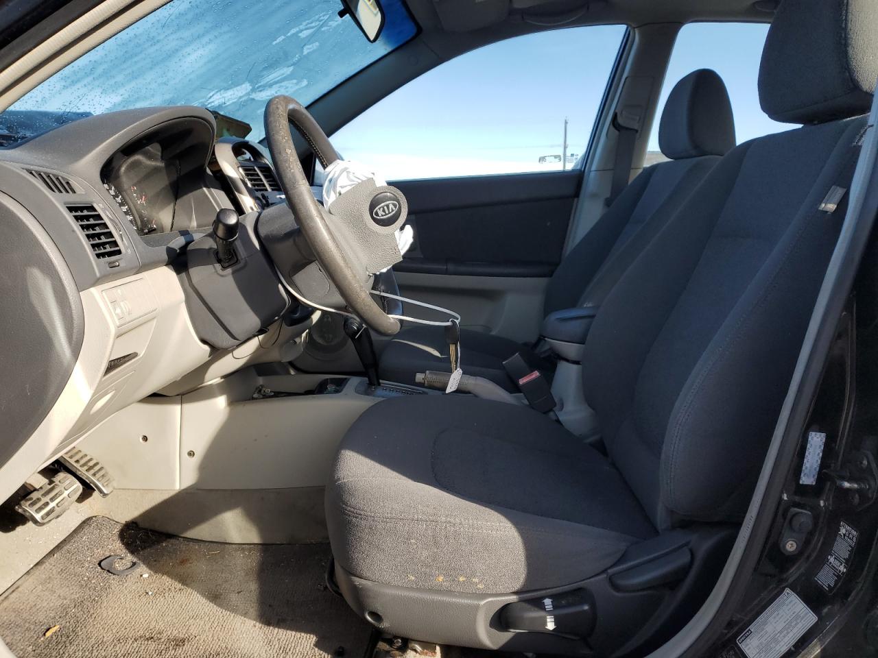 2005 Kia Spectra Lx VIN: KNAFE121355146102 Lot: 86250985
