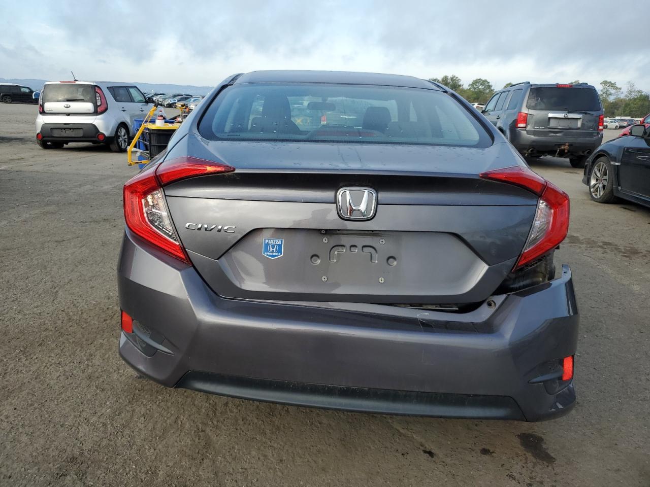 2017 Honda Civic Lx VIN: 2HGFC2F59HH565923 Lot: 85361945