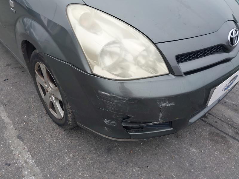 2005 TOYOTA COROLLA VERSO VVT-I T3 