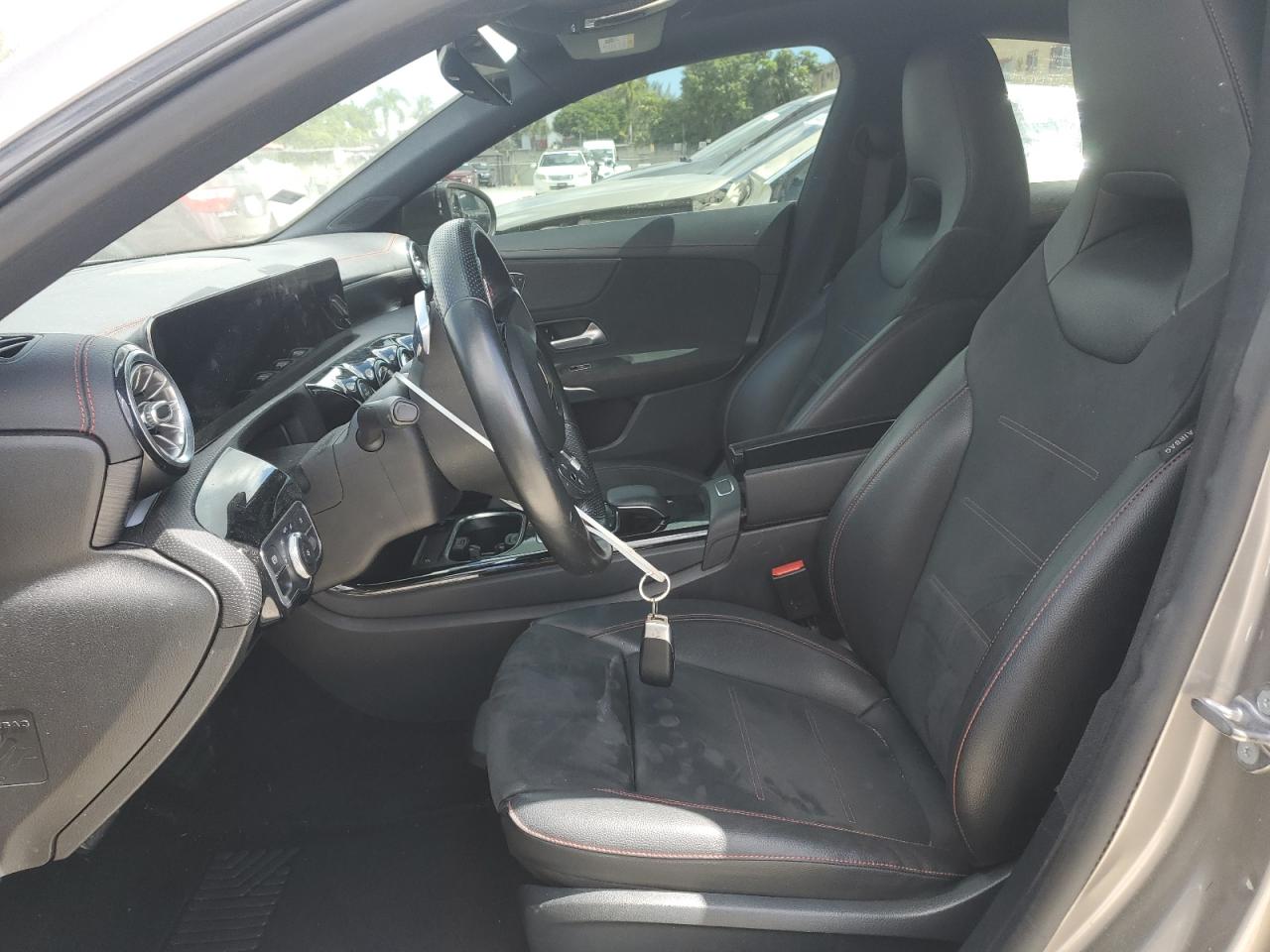 2020 Mercedes-Benz Cla 250 VIN: WDD5J4GB2LN061039 Lot: 84290445