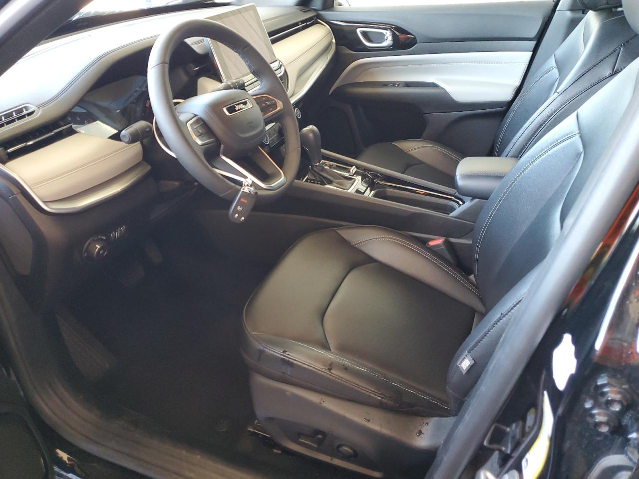 2025 Jeep Compass Limited VIN: 3C4NJDCN7ST548455 Lot: 90300255