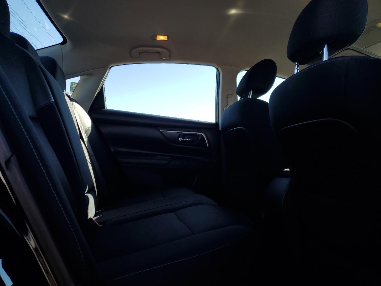 2017 Nissan Altima 2.5 VIN: 1N4AL3AP3HC295541 Lot: 82240185