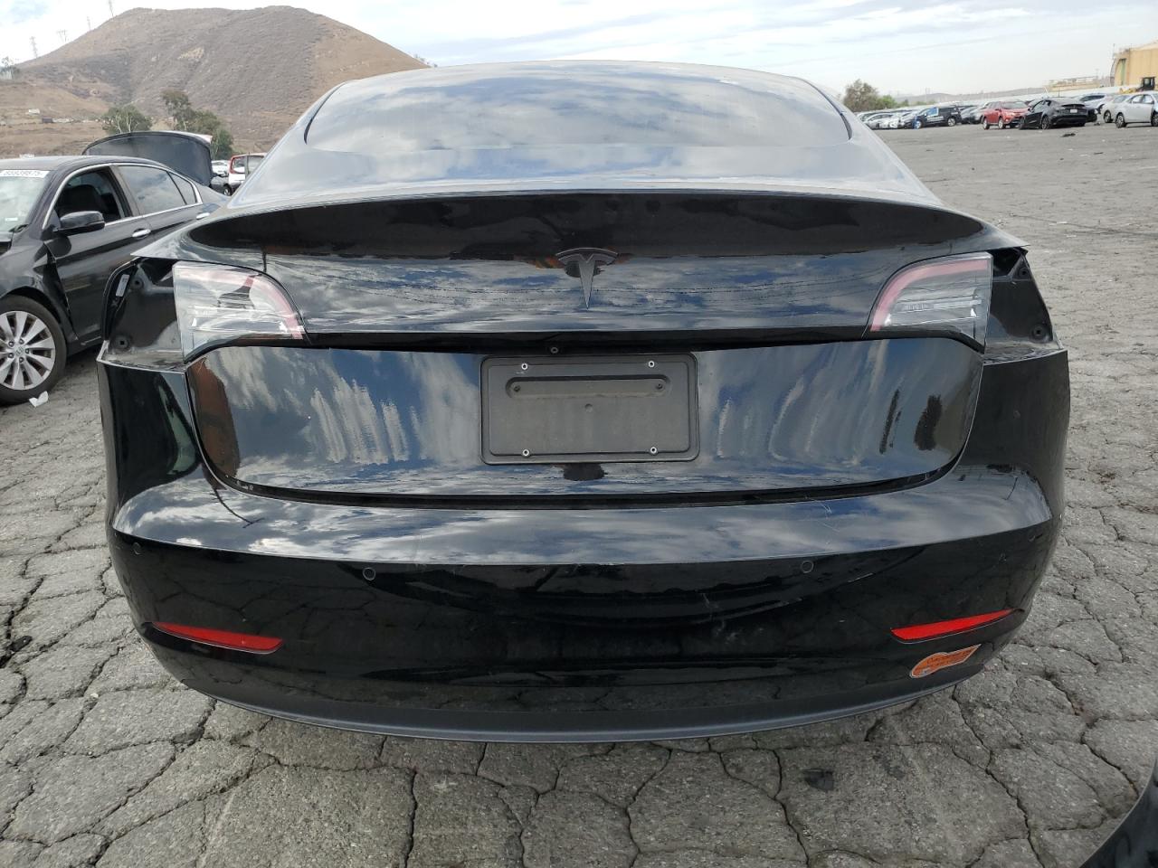 2020 Tesla Model 3 VIN: 5YJ3E1EA4LF596905 Lot: 82211825