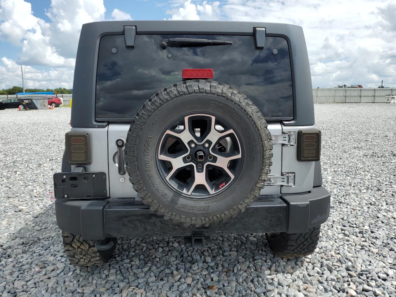2015 Jeep Wrangler Unlimited Sport VIN: 1C4BJWDG3FL701946 Lot: 84731055