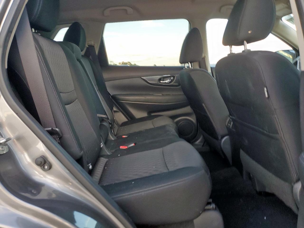 2018 Nissan Rogue S VIN: KNMAT2MT3JP515336 Lot: 82309745