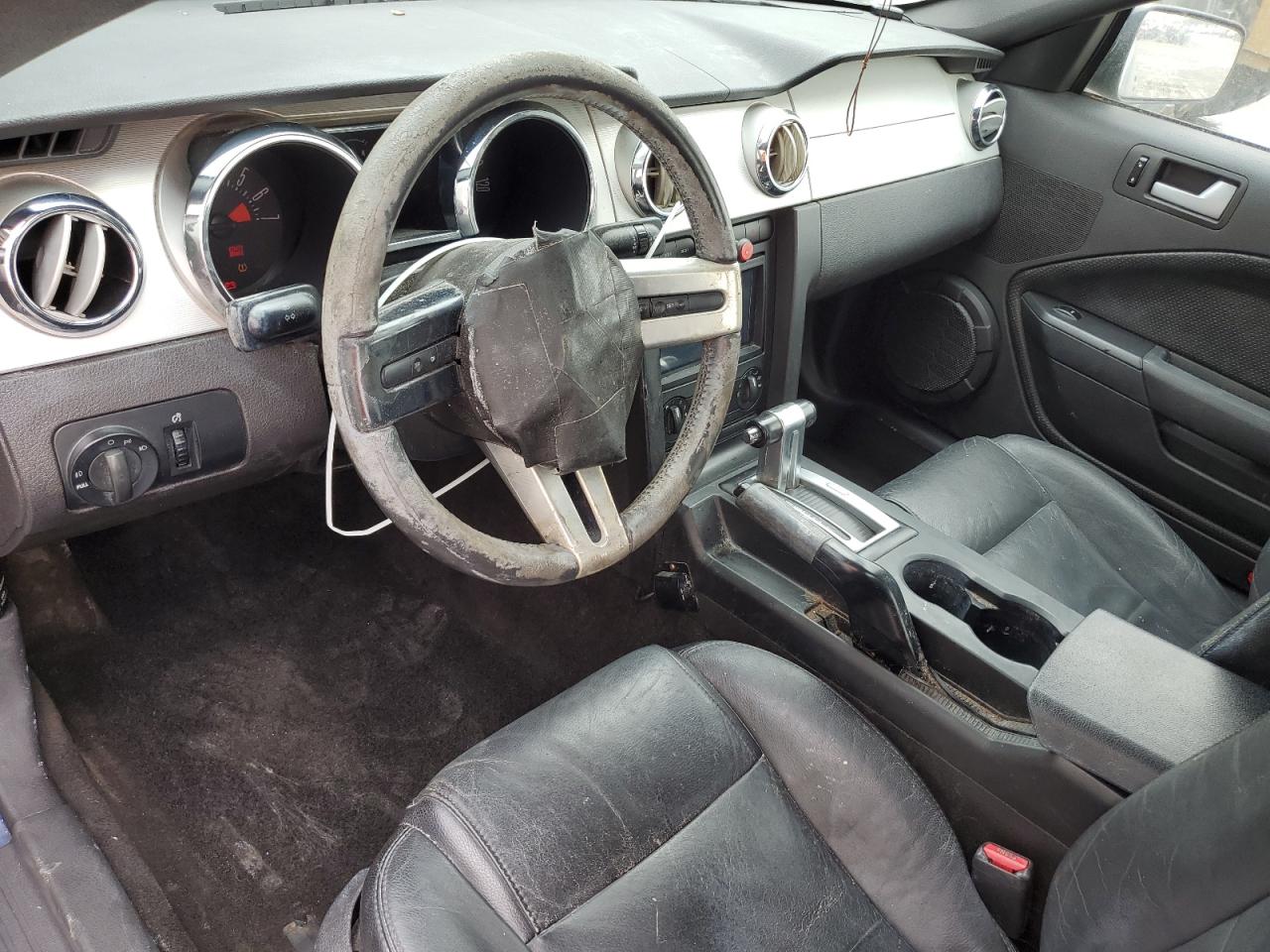 2007 Ford Mustang VIN: 1ZVFT80N175305884 Lot: 82240925