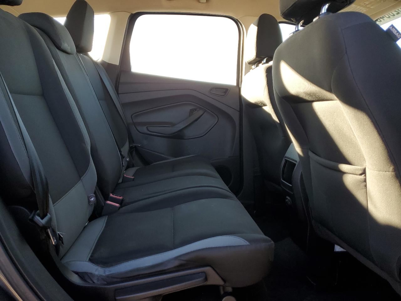 2016 Ford Escape S VIN: 1FMCU0F71GUB88631 Lot: 82620845