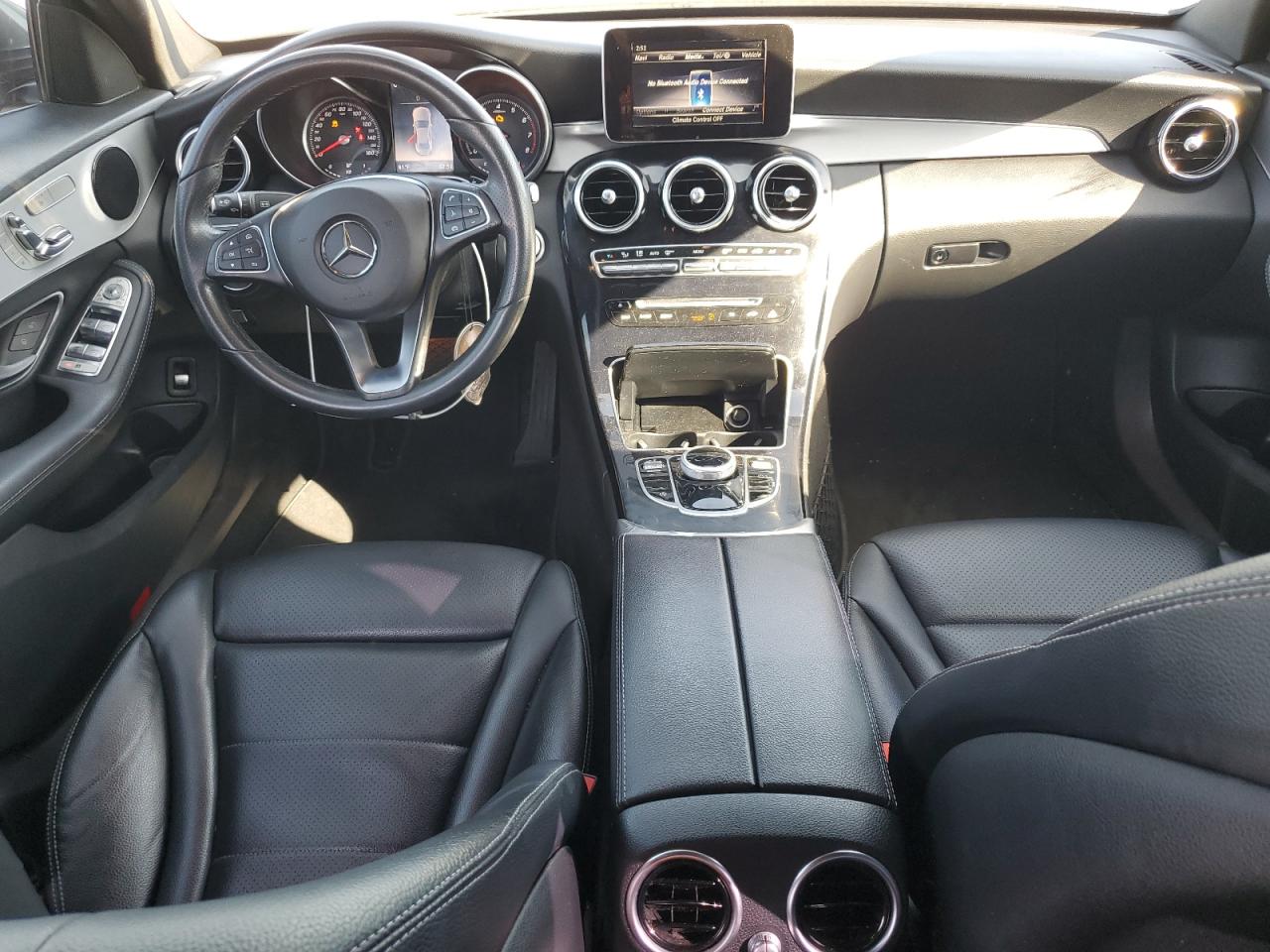 2018 Mercedes-Benz C 300 VIN: 55SWF4JB3JU241570 Lot: 90042355