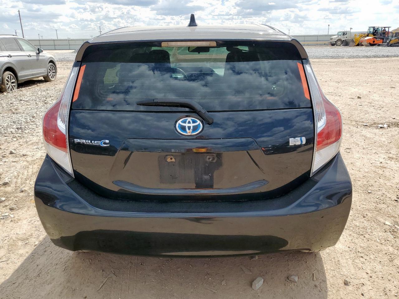2015 Toyota Prius C VIN: JTDKDTB34F1094215 Lot: 82215205