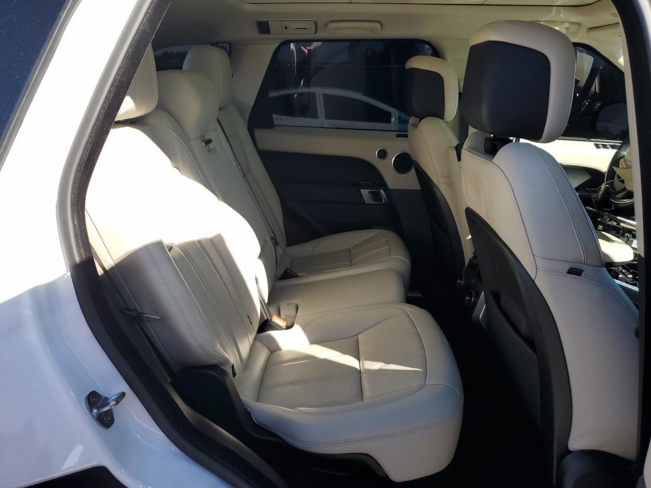 2022 Land Rover Range Rover Sport Hse Silver Edition VIN: SALWR2SU8NA218242 Lot: 90743375