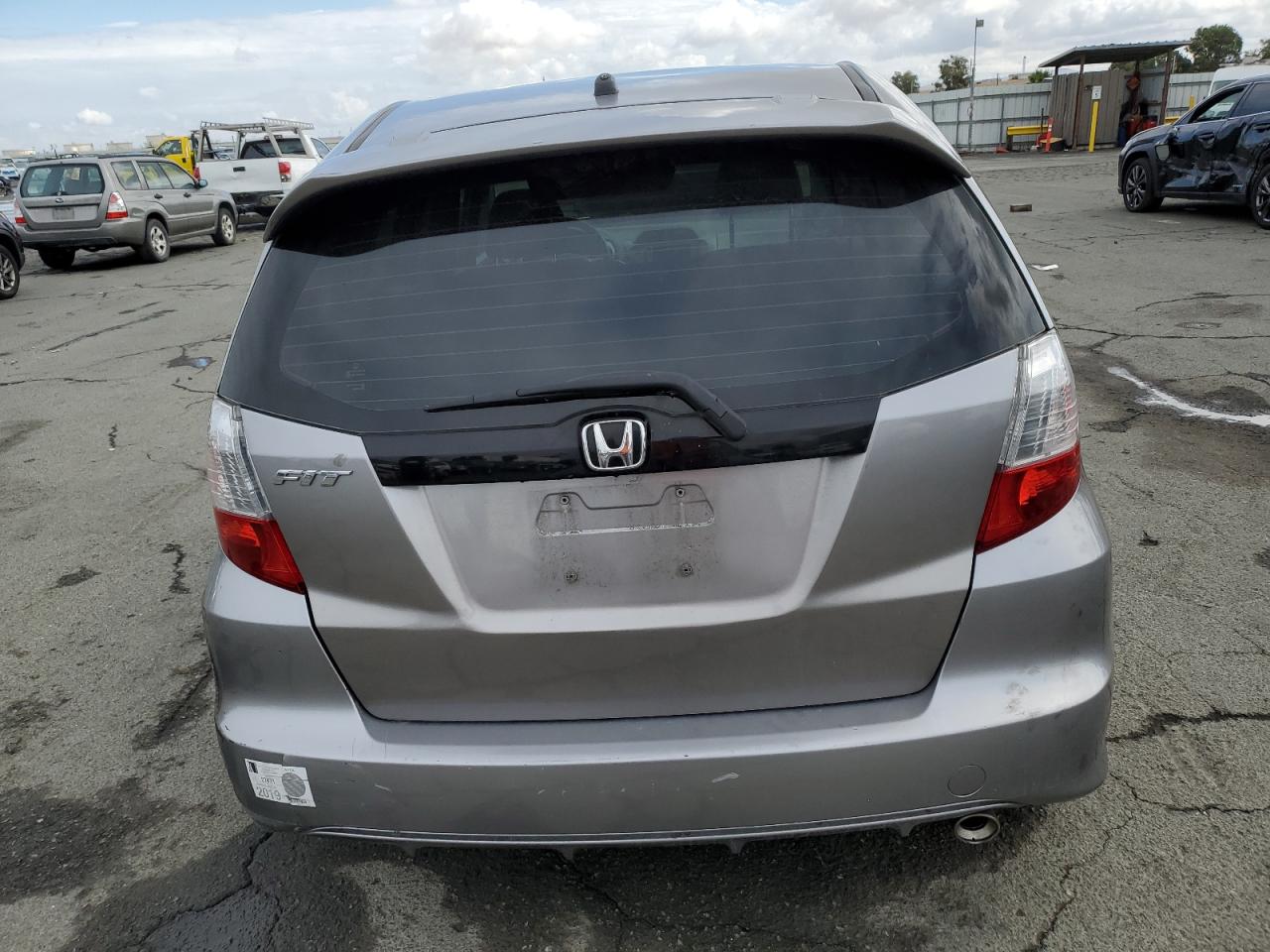 2009 Honda Fit Sport VIN: JHMGE88669C000473 Lot: 84813725
