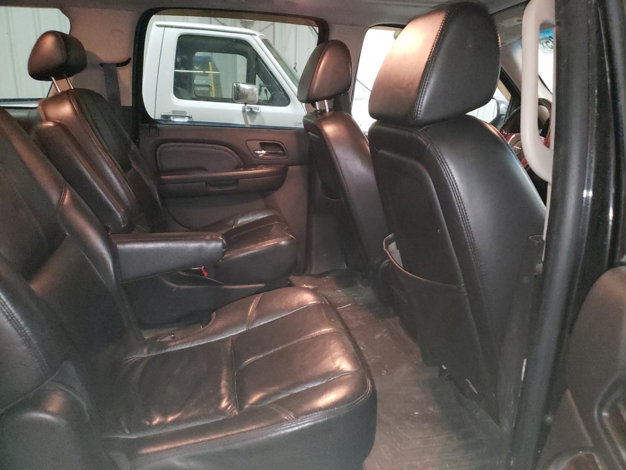 2008 GMC Yukon Xl Denali VIN: 1GKFK66898J230134 Lot: 85378235