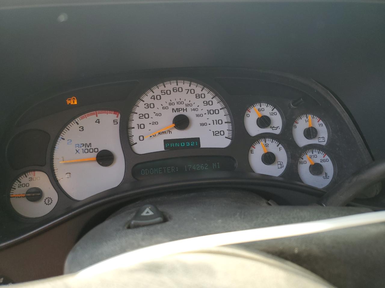 2004 Chevrolet Silverado K2500 Heavy Duty VIN: 1GCHK23174F153085 Lot: 86464905