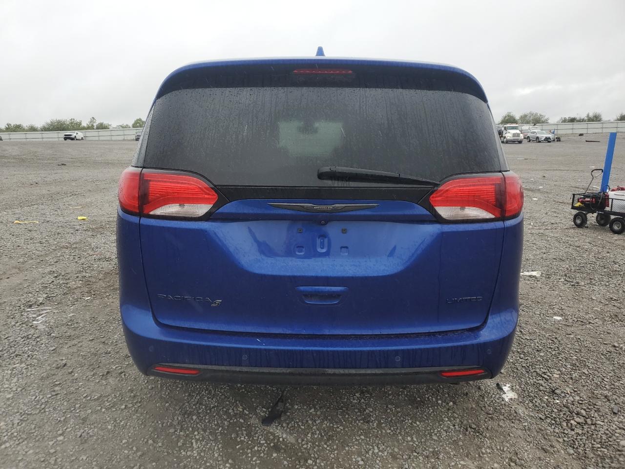 2019 Chrysler Pacifica Limited VIN: 2C4RC1GG4KR720353 Lot: 81036615